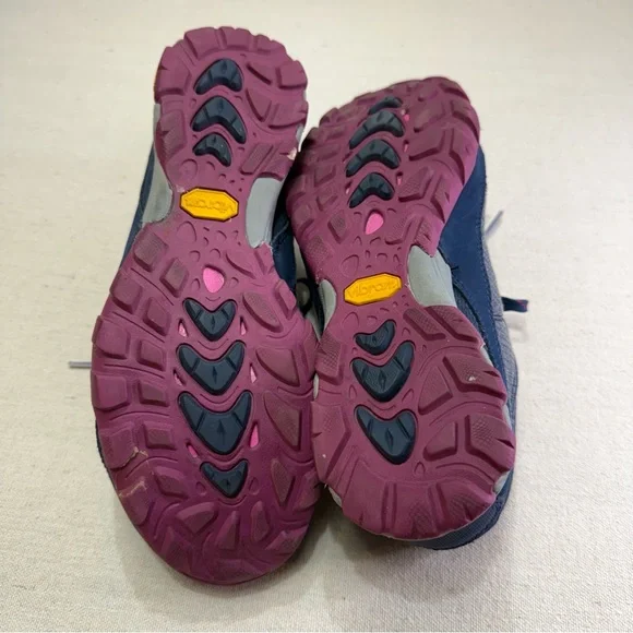 Ahnu Sugarpine Low Women's Size 8 Vibram Hiking Running Shoes Gray Navy - Picture 5 of 16